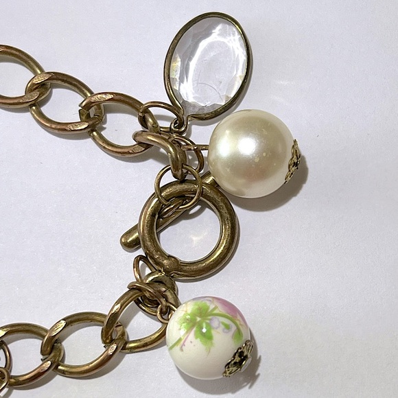 🩷 Vintage Gold Tone Charm Bracelet - Picture 7 of 9